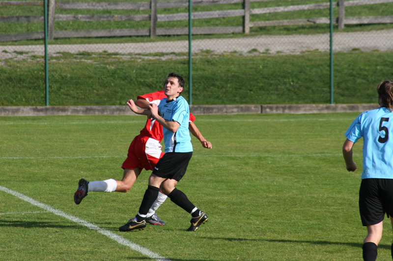 gal/08. Spieltag- SV Reischach-Rasen/2006-10-24 - SVR gg. Rasen-Antholz 020.jpg